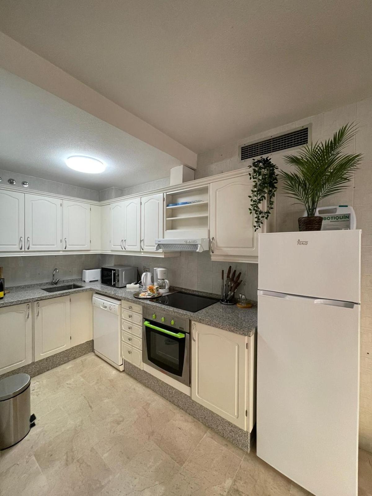 Apartment Teresa Fuengirola Extérieur photo